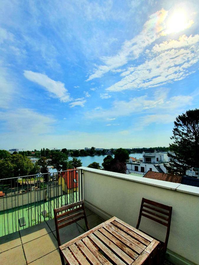 Near Lake Two Bedroom Fully Furnished Apartment Vienna Luaran gambar